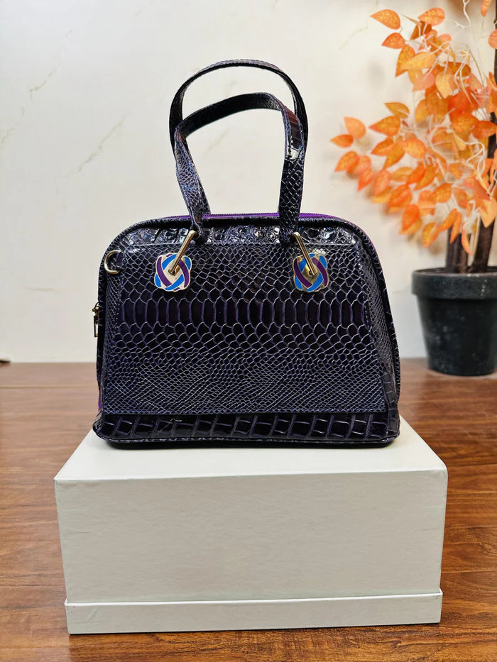 Beautiful Purple Color Handbag For Girls/Women