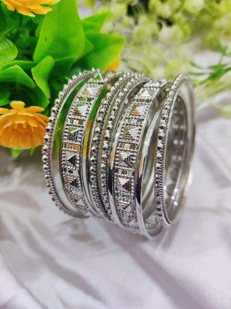 Elegant Silver Finish Textured Bangle Stack